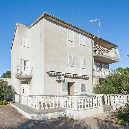 Apartments Zdenka 브로다리카 외부 사진